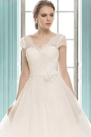 Kurze Ärmeln A-Line Tüll Sweep Zug bodenlanges Brautkleid mit natürlicher Taille - Bild 2