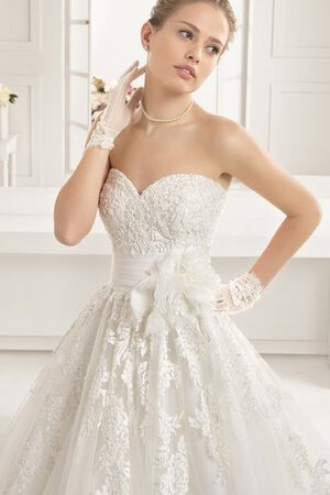 Halle Modern langes romantisches Brautkleid mit Reißverschluss mit Blume - Bild 3