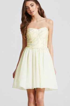 Ärmelloses Chiffon Herz-Ausschnitt mini Abschlusskleid mit Perlen - Bild 3