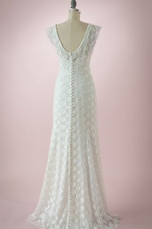Robe de mariée simple plissé en dentelle de col bateau avec manche courte - Photo 3