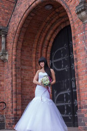 Reißverschluss Ärmelloses Tüll glamouröses bodenlanges Brautkleid mit natürlicher Taille - Bild 3
