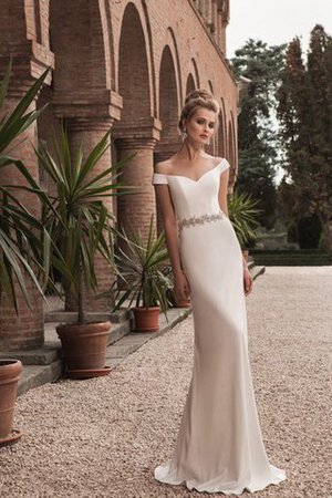Perlenbesetztes Gericht Schleppe Garten langes schlichtes Brautkleid mit Perlengürtel - Bild 1