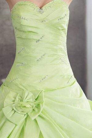 Robe de quinceanera pailleté ornée de mode de bal col en forme de cœur avec fleurs - Photo 3