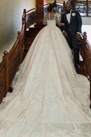 Abito da sposa retro a sala meravigliosa coda a strascico cappella in raso naturale - Foto 2