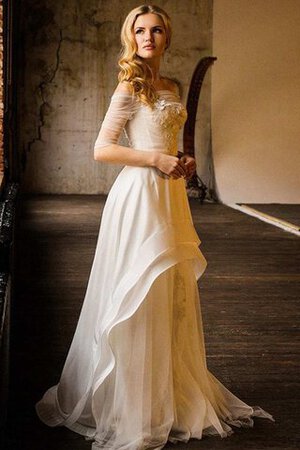 Klassisches Sweep Zug bodenlanges Brautkleid mit Applikation mit Bordüre - Bild 5