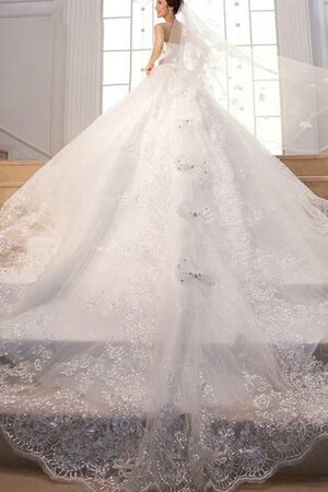 Duchesse-Linie Spitze Perlenbesetztes zeitloses Ärmellos romantisches Brautkleid - Bild 3