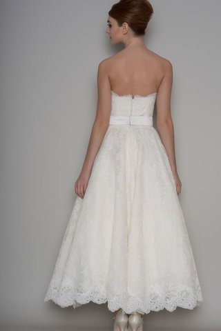 Robe de mariée moderne longueur à cheville decoration en fleur avec fleurs de col bateau - Photo 2