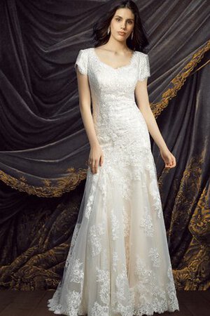 A-Line Vintage plissiertes schlichtes Brautkleid mit Reißverschluss mit Knöpfen - Bild 1