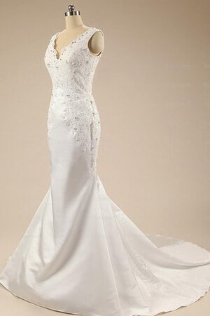 Robe de mariée avec perle décolleté dans le dos de sirène en satin de col en v - Photo 1