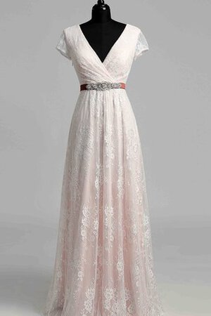 Plissiertes klassisches V-Ausschnitt bescheidenes romantisches Brautkleid mit Rüschen - Bild 1
