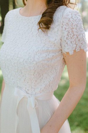 Robe de mariée informel simple avec ruban ceinture avec manche courte - Photo 5