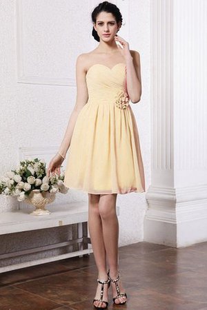 Chiffon Drapiertes Ärmelloses Mini Brautjungfernkleid mit Herz-Ausschnitt - Bild 7