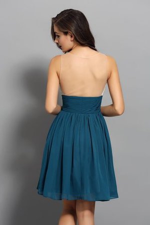 Normale Taille Chiffon Bootsförmiger Ausschnitt A-Linie Cocktailkleid ohne Ärmeln - Bild 2