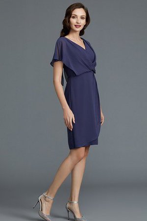 V-Ausschnitt Chiffon Normale Taille Enganliegendes Knielanges Brautmutterkleid - Bild 5
