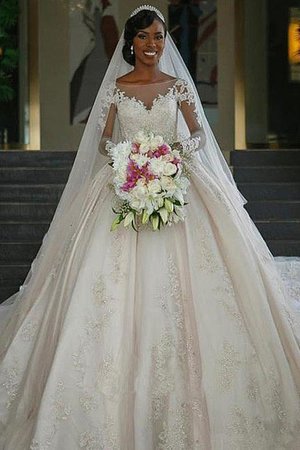 Abito da sposa retro a sala meravigliosa coda a strascico cappella in raso naturale - Foto 1