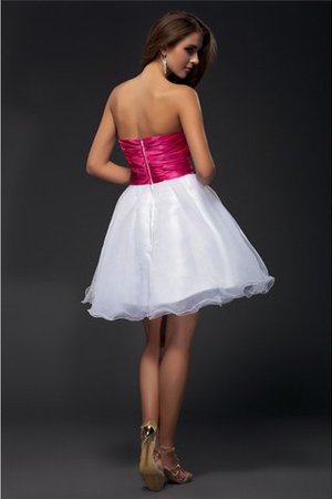 A-Linie Organza Perlenbesetztes Cocktailkleid Ohne Träger mit Reißverschluss - Bild 2