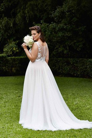 Robe de mariée avec sans manches coupé en plage a salle intérieure moderne - Photo 2