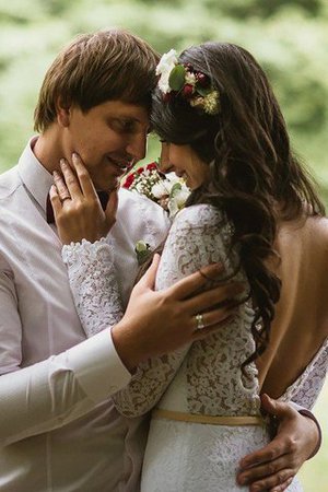 Robe de mariée naturel distinguee classique col en bateau de sirène - Photo 2