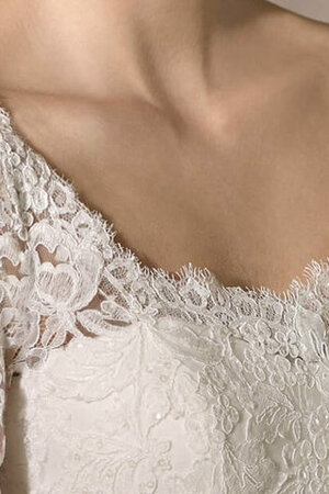 Robe de mariée brillant de traîne moyenne en dentelle solennelle vintage - Photo 5