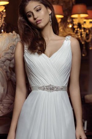 Robe de mariée naturel plissé gaine en chiffon de col en v - Photo 4