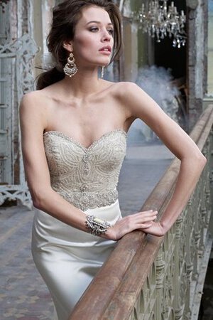 Robe de mariée manche nulle au niveau de cou de col en cœur avec perle de sirène - Photo 1