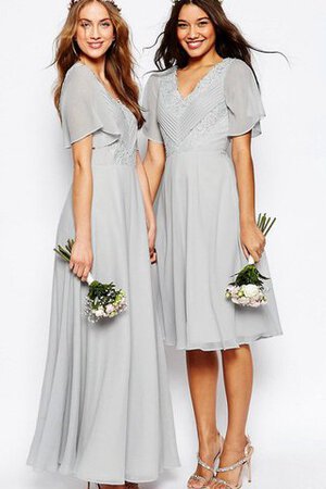 Gerüschtes V-Ausschnitt Ärmellos knielanges legeres Brautjungfernkleid mit Bordüre - Bild 5