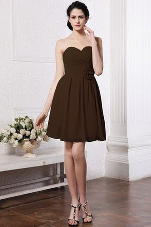 Chiffon Drapiertes Ärmelloses Mini Brautjungfernkleid mit Herz-Ausschnitt - Bild 5
