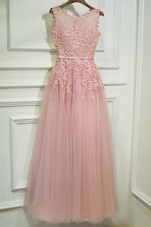 Vestido de Fiesta de Corte Recto en Encaje de Natural de Encantador - Foto 1