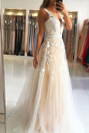 Tüll Wunderschönen A Linie V-Ausschnitt Ballkleid mit Sweep Zug - Bild 1