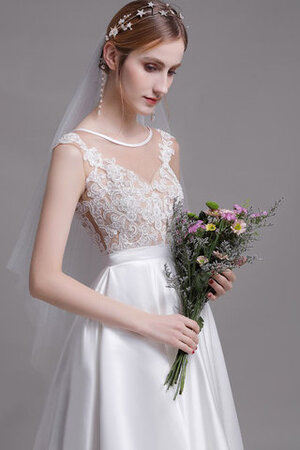 Auffällig Ärmelloses Tüll Extravagantes Brautkleid mit Stickerei - Bild 6