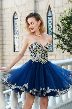 Herz-Ausschnitt A Linie Mini Ballkleid mit Reißverschluss mit Applikation - Bild 5