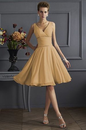 Ärmelloses Plissiertes Mini Knielanges Brautjungfernkleid mit Natürlicher Taille - Bild 11